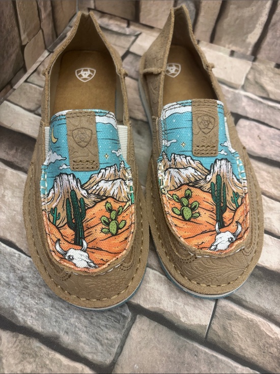 Ariat Shoes - New Ariat Women's Cruiser shoes in the "Arizona Skies" print size 7.5B